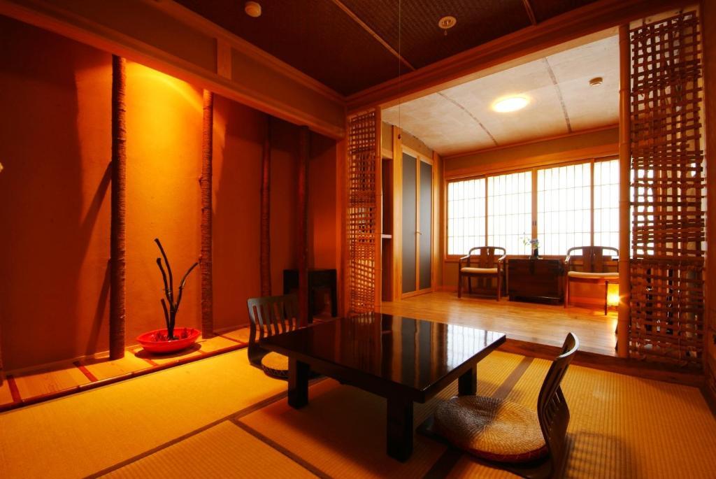 城崎温泉 但馬屋-Tajimaya- โทโยคะ ภายนอก รูปภาพ